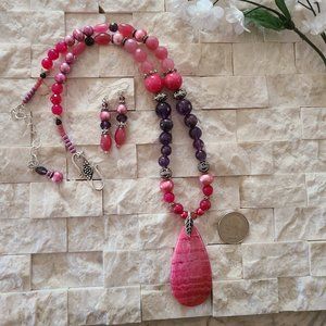 Pink Crazy Lace Agate & Amethyst Necklace